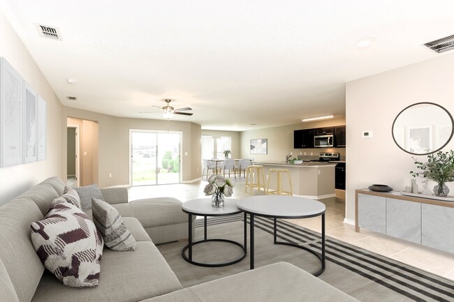 Photo - 9311 Joannes Wy