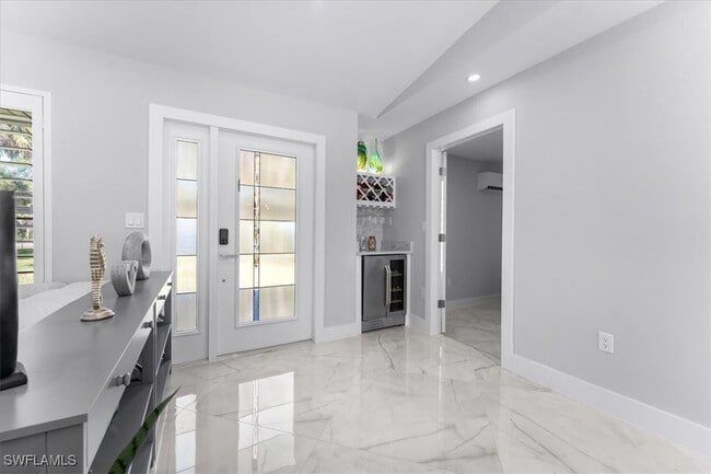 Building Photo - 1440 8th St NE