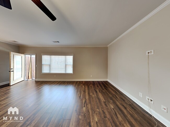 Photo - 201 Jackson Pl NW