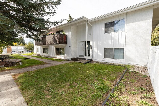 Photo - Triwood Gardens