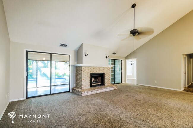 Photo - 34498 Cedarfield Dr