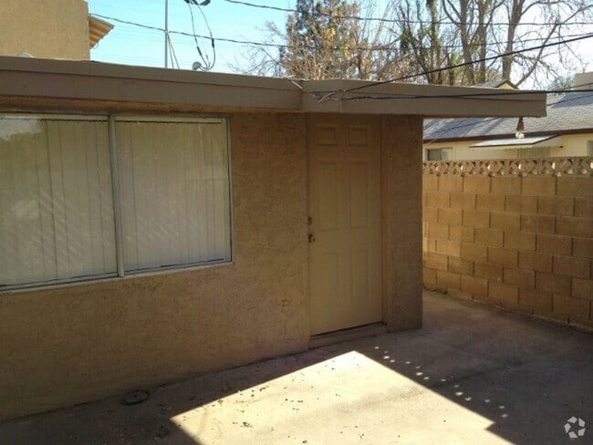 Building Photo - 906 S Farmer Ave Unit C Rental
