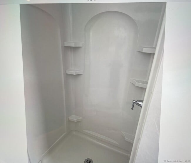 Photo - 67 S Lake St