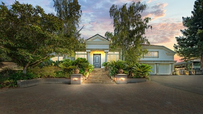 Photo - Hilltop Estate in Green Valley-Fully Furni...