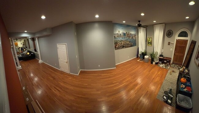 Photo - 1328 W Lombard St