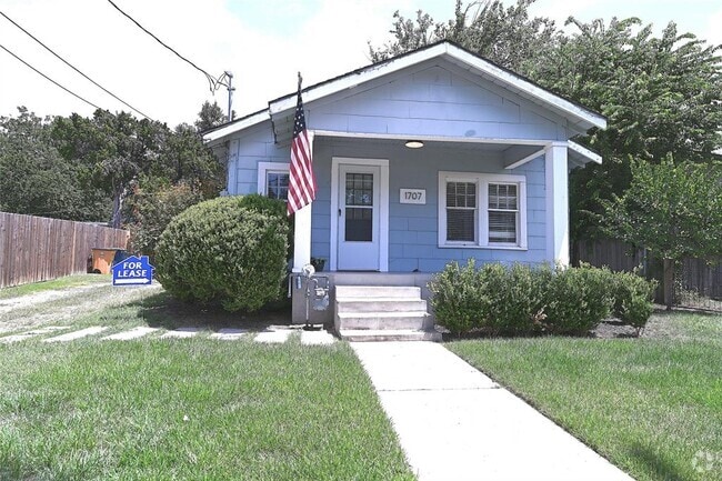 Building Photo - 1707 S 5th St Rental