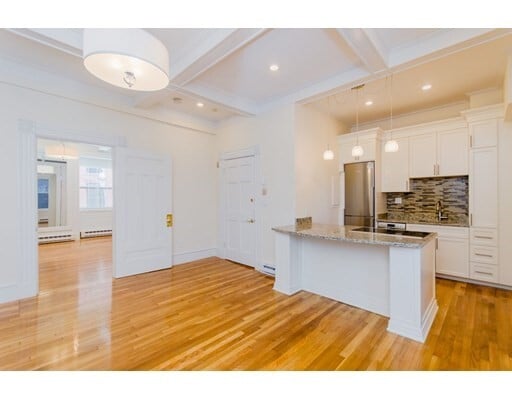 Photo - 50 Temple St Unit 211