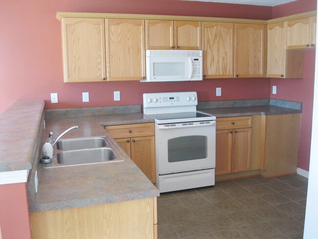 Photo - 1005 Dayton Ct