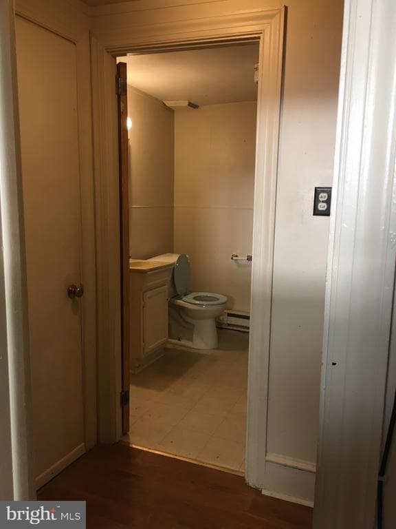 Photo - 129 E High St