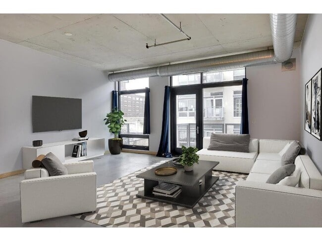 Photo - 720 N 4th St Unidad 312