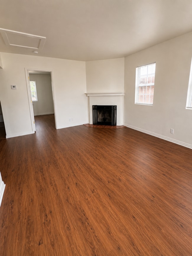Photo - Sherman Oaks 2BD w/ Private Backyard, In-Unit W/D & Parking