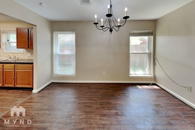 Photo - 11702 Brettwood Cir