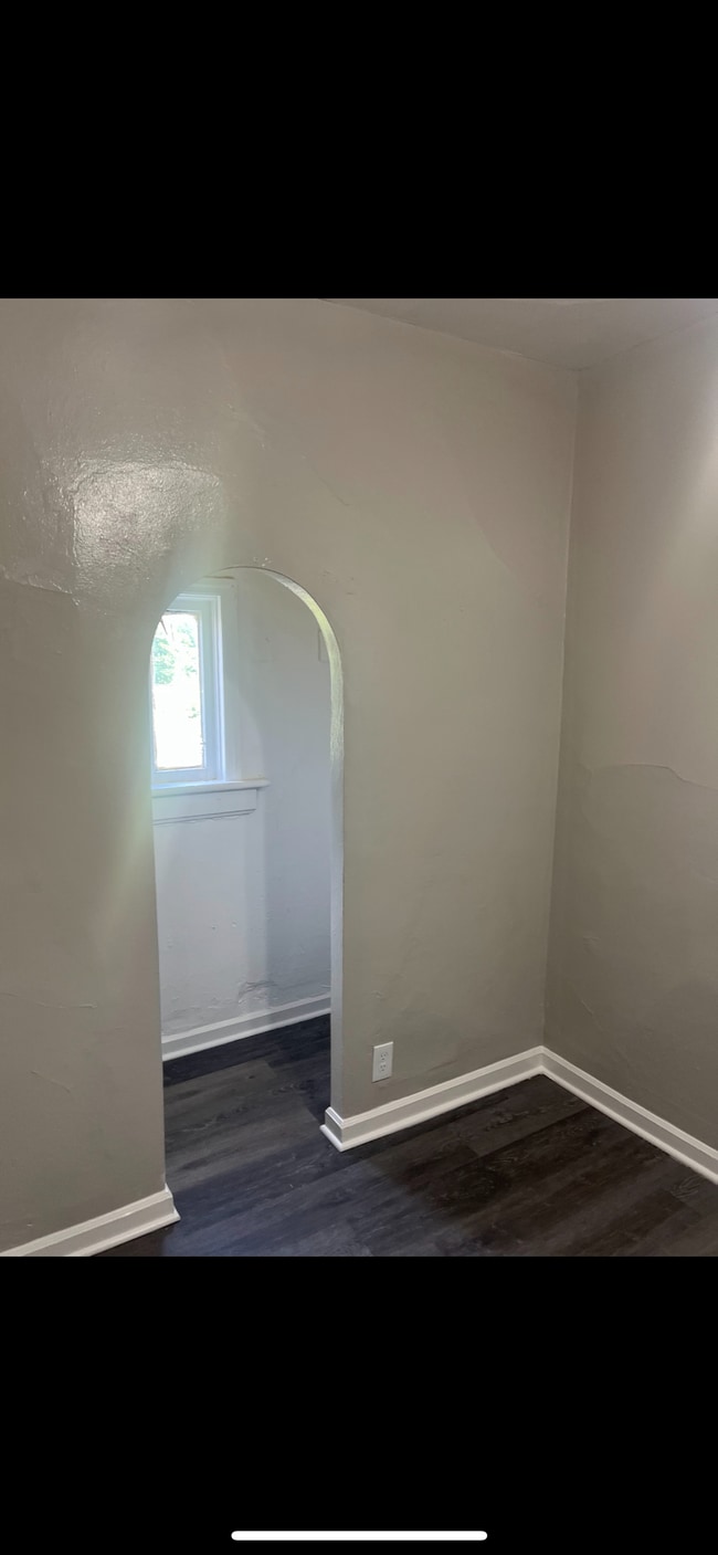 Photo - 126 W Center St