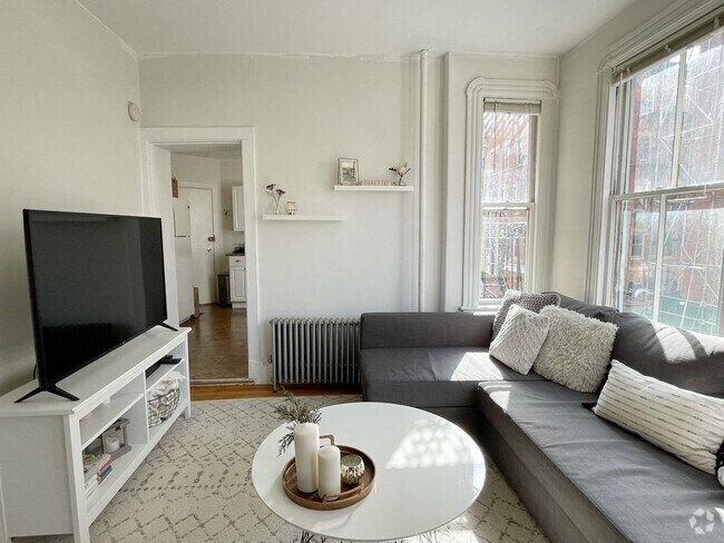 Building Photo - 24 Anderson St Unit #3 Rental