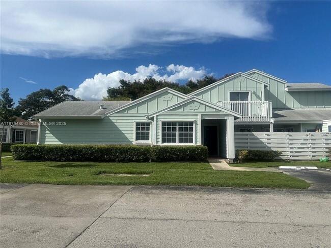 Building Photo - 13707 SW 147th Cir Ln Rental