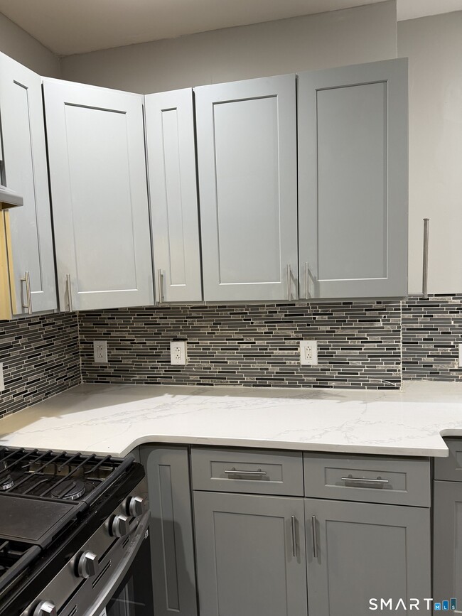 Photo - 336 Bond St Unit 1st Floor