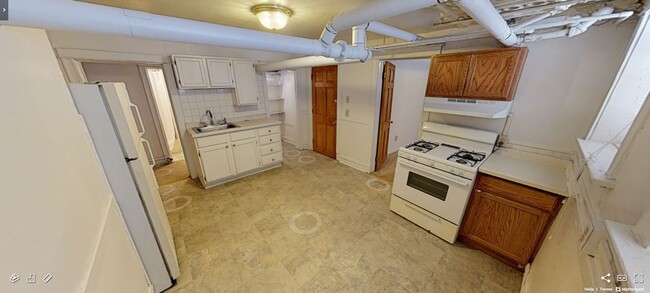 Photo - 1902 E Linnwood Ave