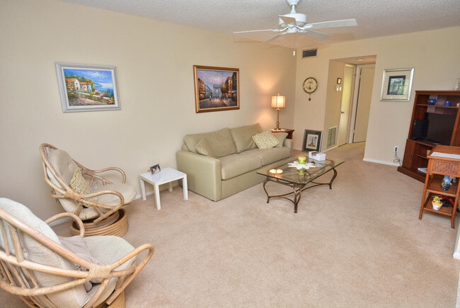 Photo - 1225 NW 21st St Unit 2105