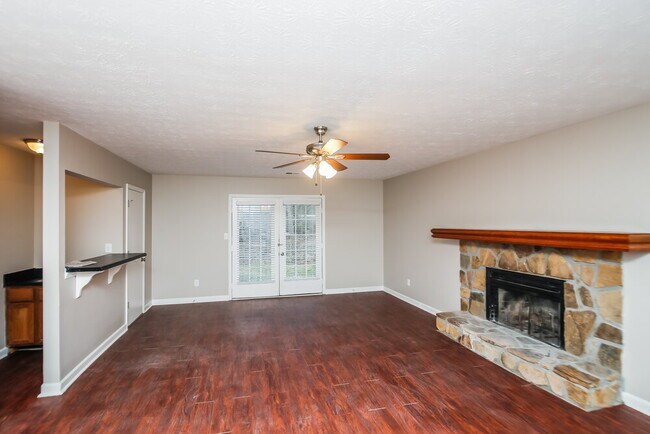 Photo - 1801 Hickory Creek Ct NW