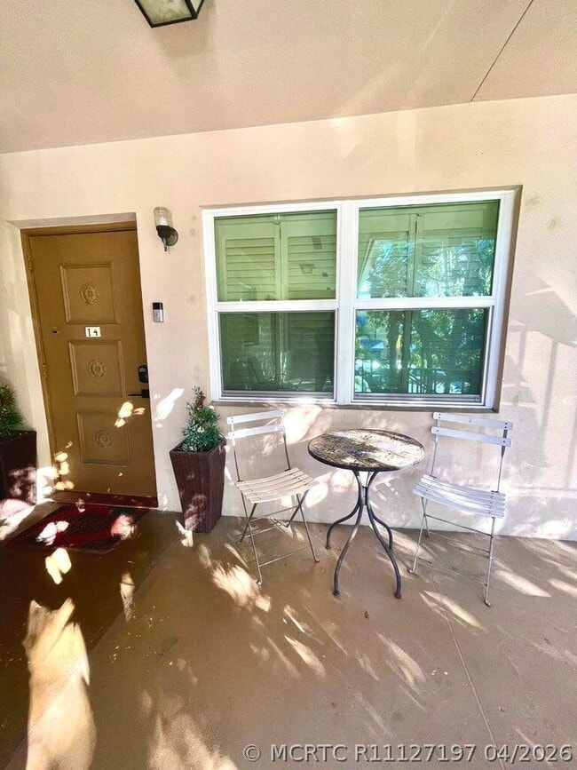 Photo - 30 S J St Unit 14