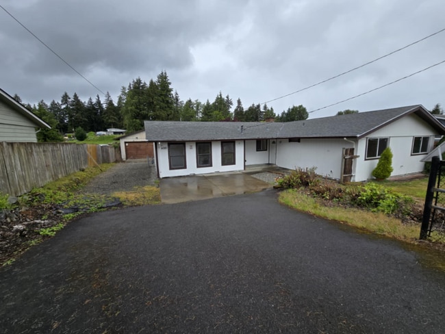 Photo - 4010 9th St SW House