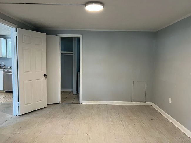 Photo - 4102 Seaview St