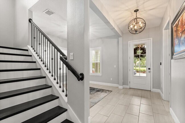 Photo - 6875 Arnoldson St