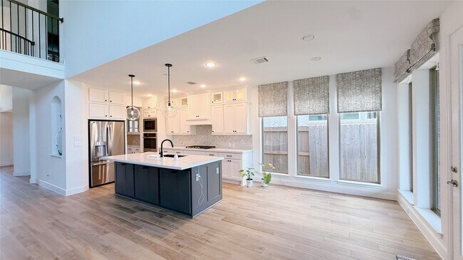 Photo - 29843 Beth Terrace Ln