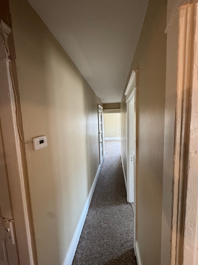 Photo - 1938 W 4th St Unit 1938 2nd Floor