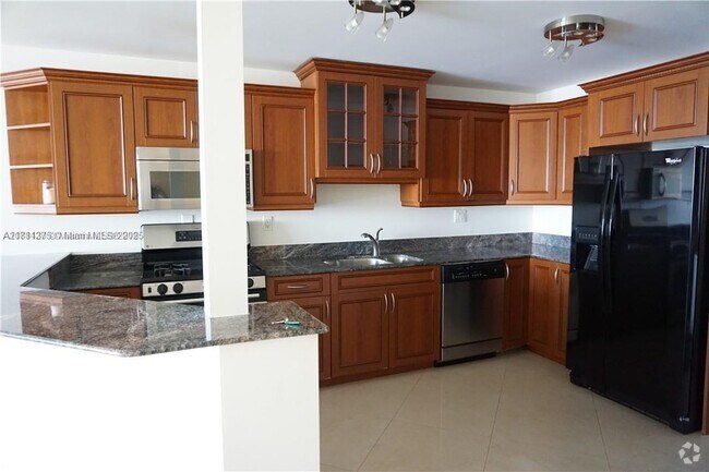 Building Photo - 3140 S Ocean Dr Unit 1510 Rental