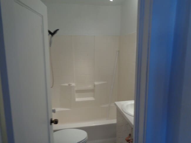 Photo - 403 E Emerson Ave