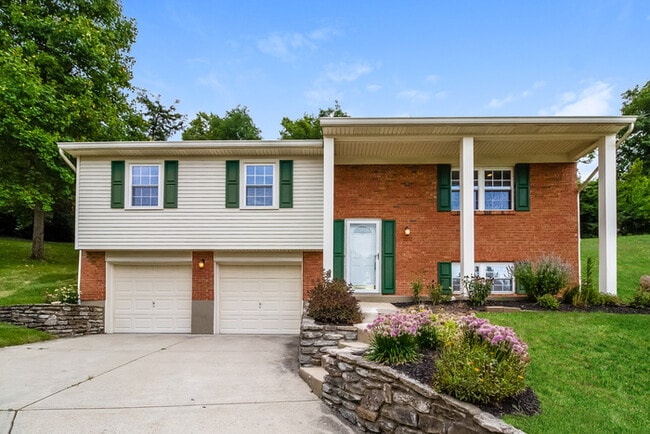 Photo - 7696 Burlinehills Ct House