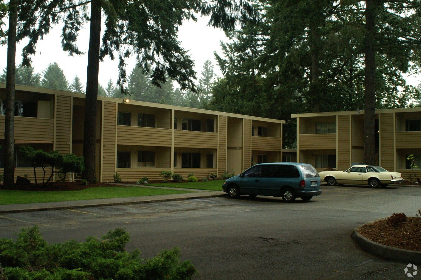 Grand Cedars - Grand Cedars