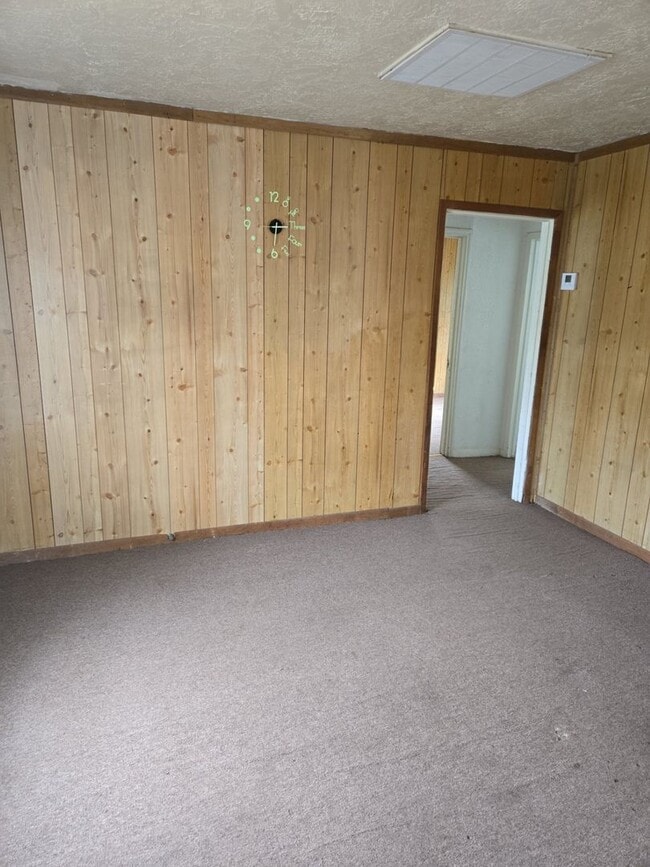 Photo - 2125 Earl St