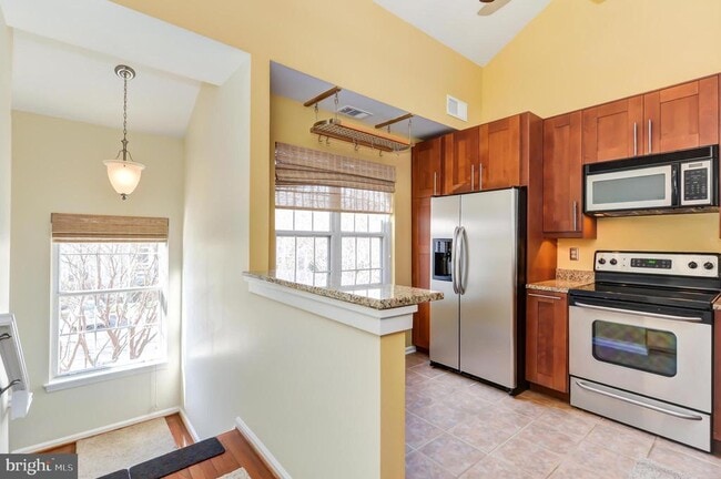 Photo - 2810 Yarling Ct