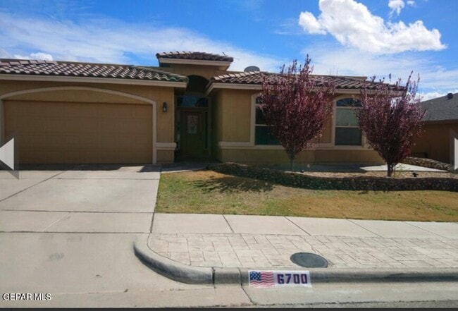 Building Photo - 6700 Cabana Del Sol Dr