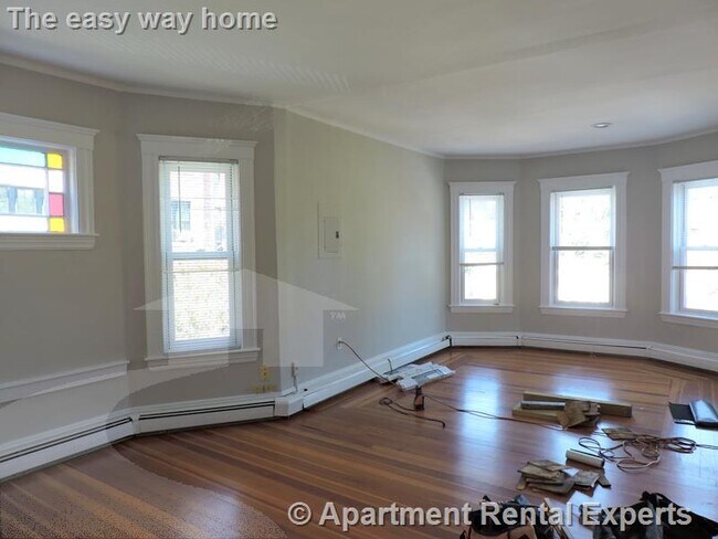 Photo - 15 Gerry St Unit 8 Chapman Pl #3