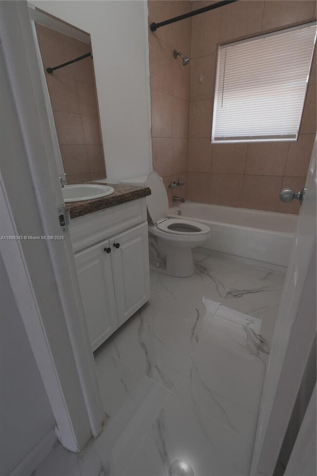 Photo - 1245 W 24th St Unit 210