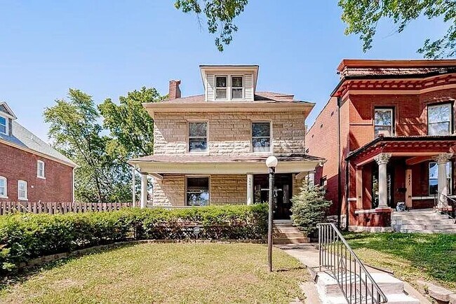 Photo - 5441 Enright Ave