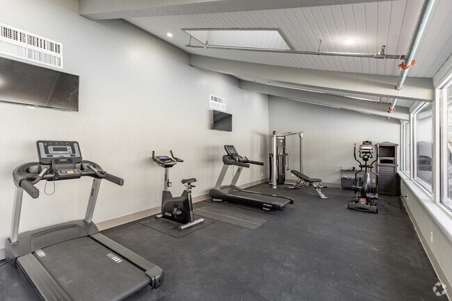 Fitness Center - Atrium Flats