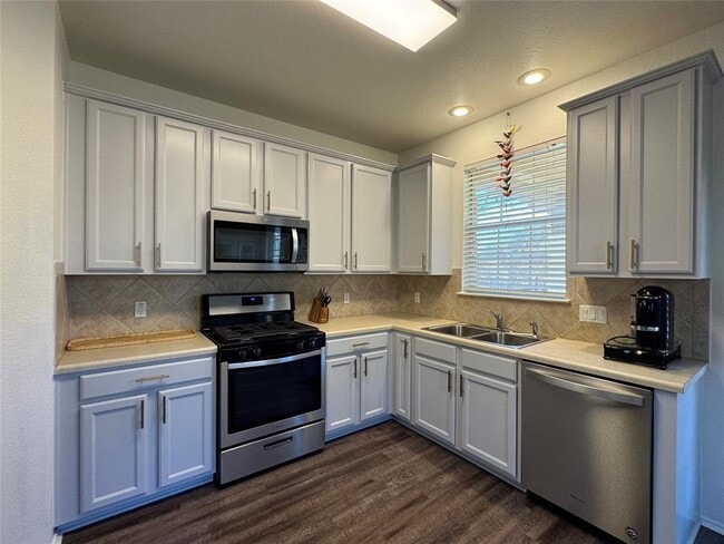 Photo - 16100 S Great Oaks Dr Unidad 502