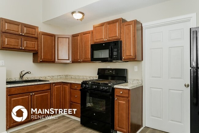 Photo - 14020 Darwin Blvd