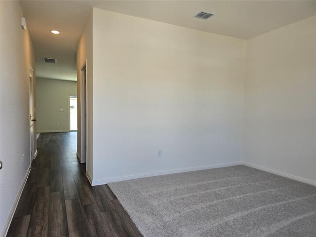 Photo - 201 Rodgers Rd