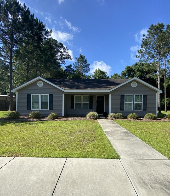 Building Photo - 2612 Northfield Rd