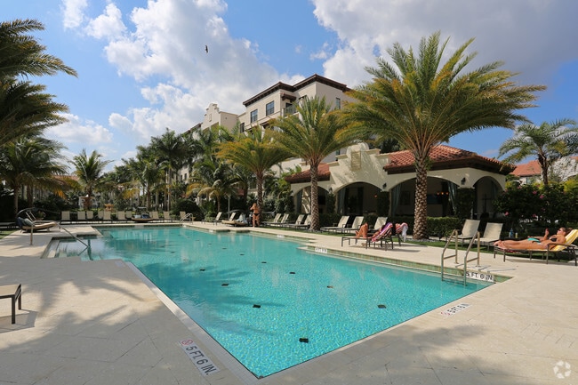 Building Photo - Del Ola Rental