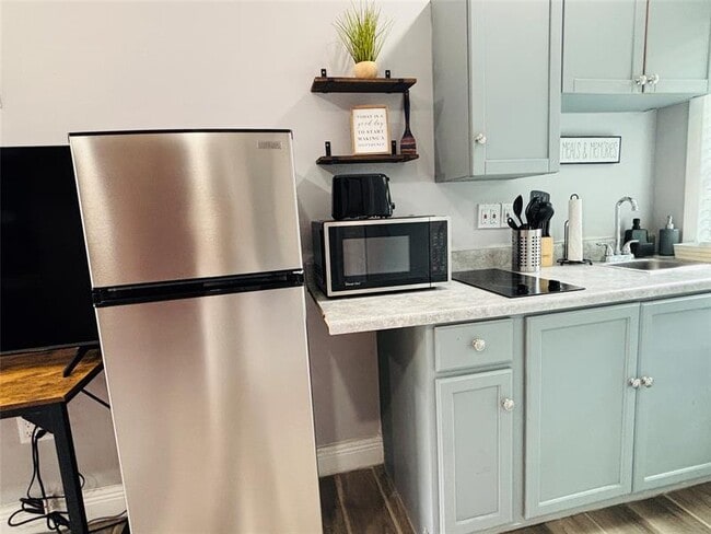 Photo - 1367 Riverland Rd