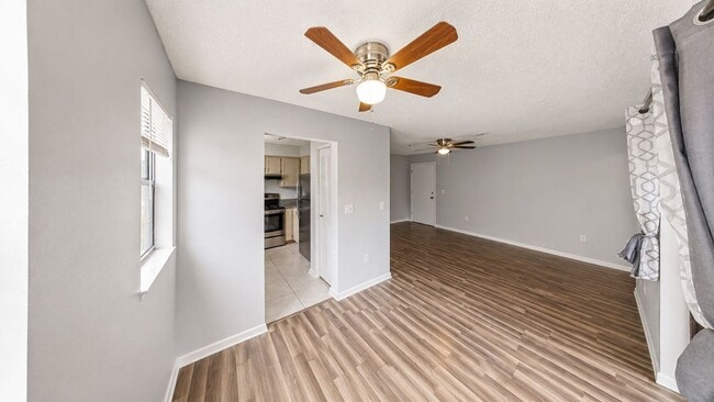 Photo - 10352-10358 Hemlock St. Unit 10352
