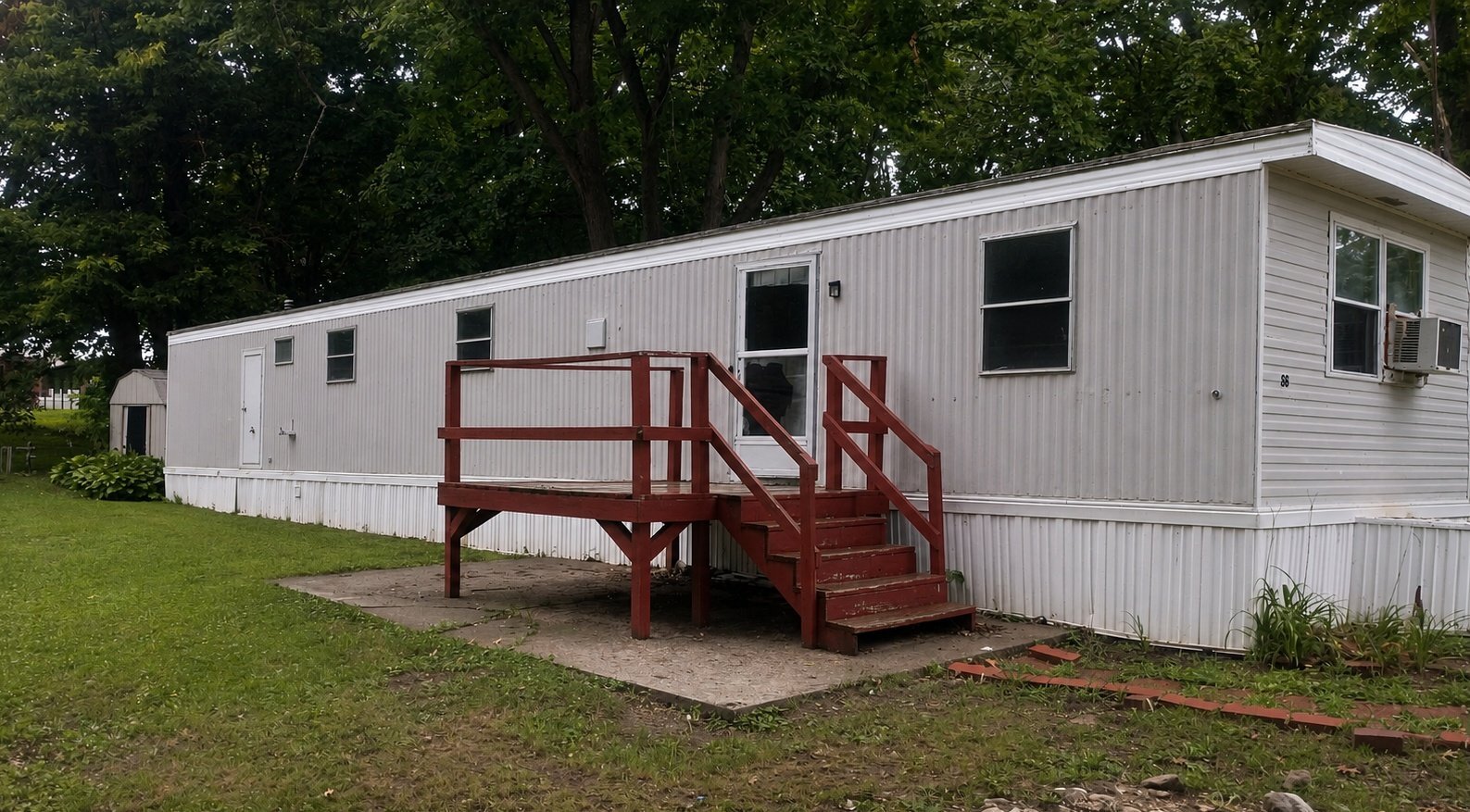 Photo - 1100 W Locust St