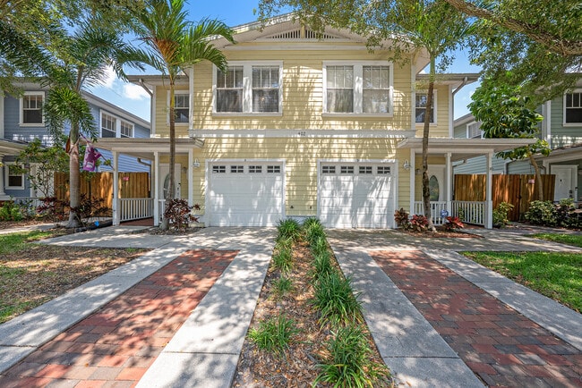 Photo - 402 S Willow Ave