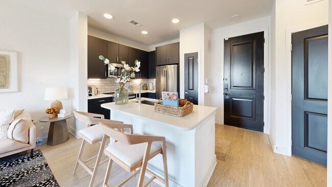 Photo - 6400 Washington Ave Unidad 402